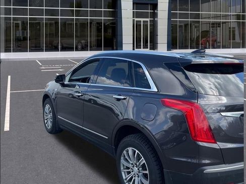 Used 2018 Cadillac XT5 Luxury image 12