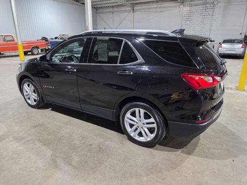 Used 2020 Chevrolet Equinox Premier AWD/4WD image 7