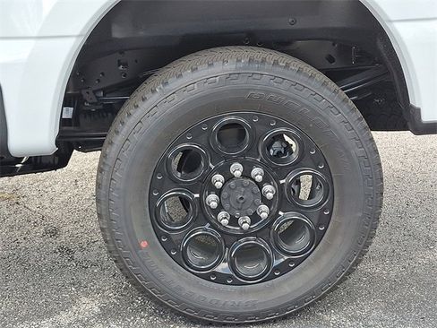 New 2025 Ford F250 Lariat w/ Lariat Ultimate Package image 5