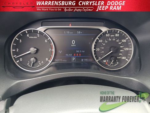 Used 2024 Nissan Altima 2.5 SV FWD image 16