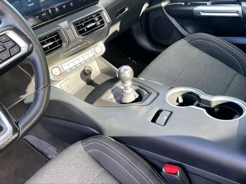 Used 2024 Ford Mustang GT RWD image 15