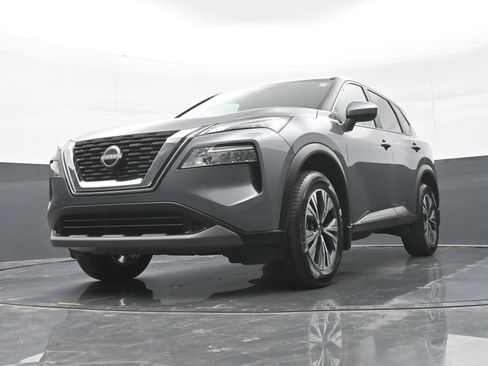 Used 2023 Nissan Rogue SV AWD/4WD image 43