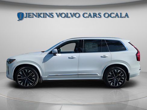 New 2026 Volvo XC90 B6 Plus w/ Protection Package Premier image 5