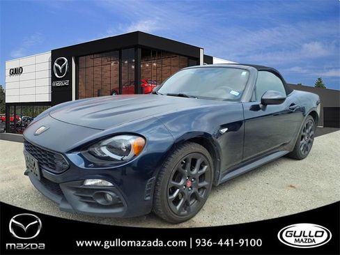 Used 2019 FIAT 124 Spider Abarth w/ Convenience Group image 1