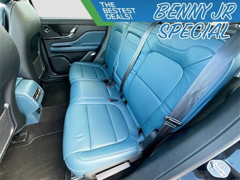 Used 2020 Lincoln Corsair Reserve w/ Beyond Blue Interior Package image 26