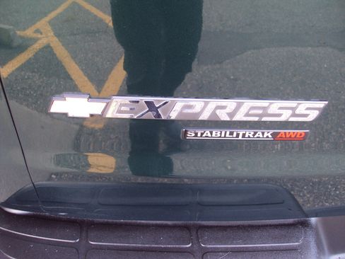 Used 2014 Chevrolet Express 1500 LT w/ LT Preferred Equipment Group image 35