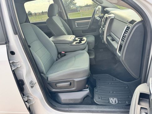 Used 2015 RAM 2500 SLT w/ Protection Group image 9