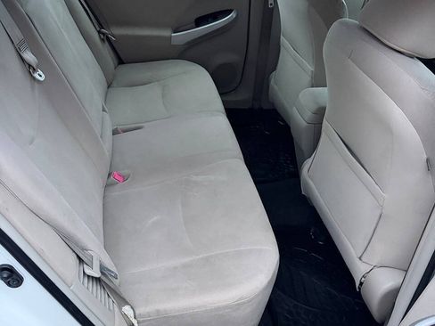Used 2012 Toyota Prius Two FWD image 17