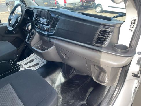 Used 2024 Ford Transit 250 Low Roof w/ Exterior Upgrade Package RWD image 17