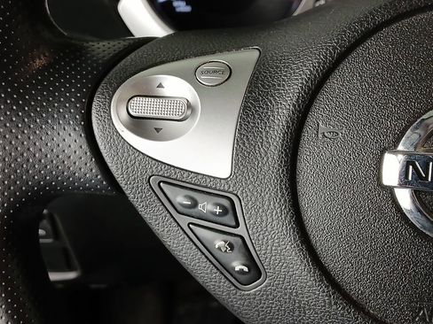Used 2014 Nissan Juke S FWD image 22