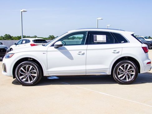 Used 2023 Audi Q5 2.0T Premium w/ Convenience Package AWD/4WD image 8