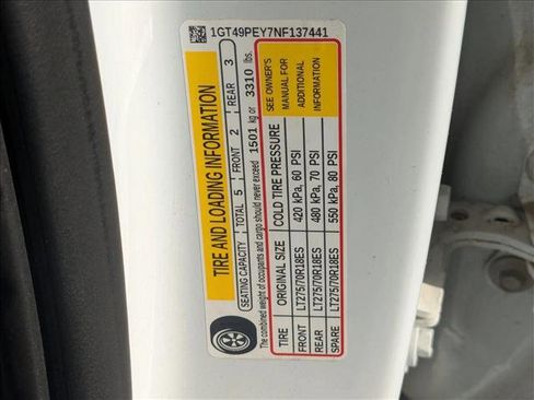 Used 2022 GMC Sierra 2500 AT4 image 17