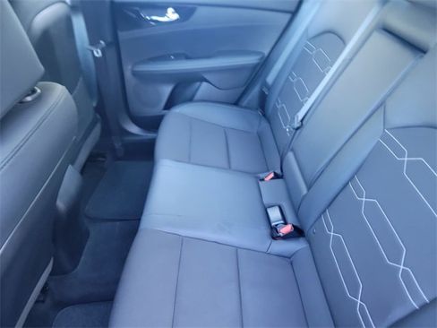 Used 2024 Kia Forte GT-Line image 12