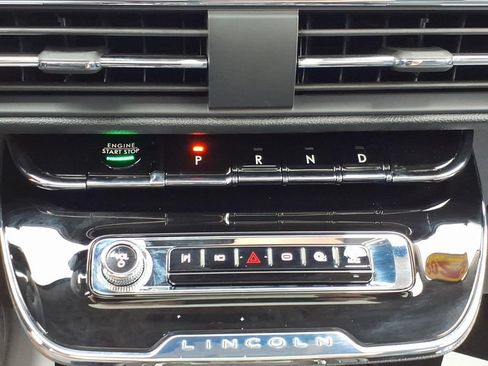 Used 2025 Lincoln Corsair Grand Touring w/ Equipment Group 302A AWD/4WD image 18