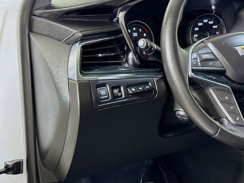 Certified 2025 Cadillac XT5 Premium Luxury w/ Technology Package AWD/4WD image 10