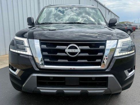Used 2022 Nissan Armada SV w/ SV Appearance Package RWD image 14