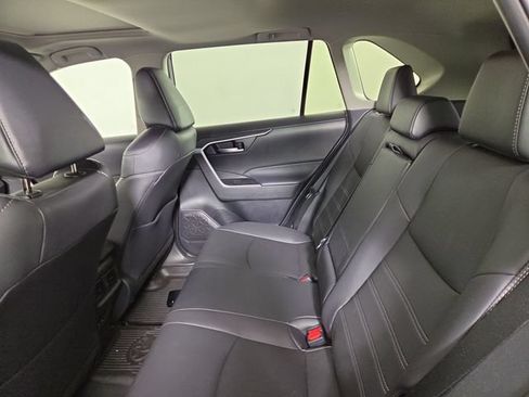 Used 2025 Toyota RAV4 XLE Premium w/ Weather Package AWD/4WD image 15