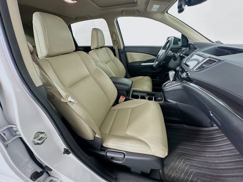 Used 2016 Honda CR-V Touring image 31