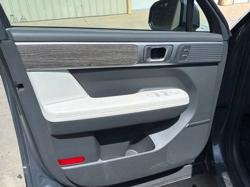 Used 2024 Hyundai Santa Fe Calligraphy AWD/4WD image 17