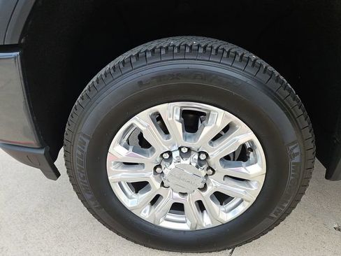 Used 2021 GMC Sierra 2500 Denali w/ Denali Ultimate Package image 31