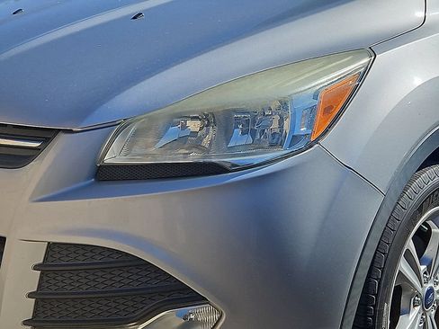 Used 2015 Ford Escape SE FWD image 3