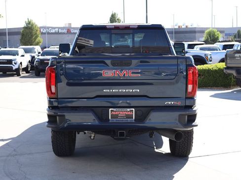 Used 2022 GMC Sierra 3500 AT4 w/ AT4 Premium Plus Package AWD/4WD image 5