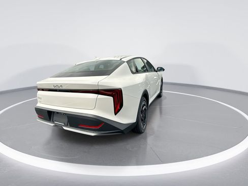 New 2025 Kia K4 EX image 8
