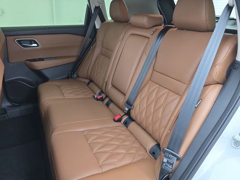 New 2026 Nissan Rogue Platinum w/ Platinum Premium Package image 14