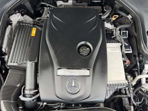 Used 2018 Mercedes-Benz E 300 image 20