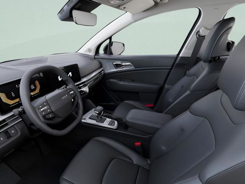 New 2026 Kia Sportage EX image 17