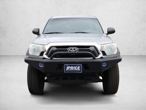 Used 2014 Toyota Tacoma 4x4 Double Cab w/ TRD Off-Road Package image 2