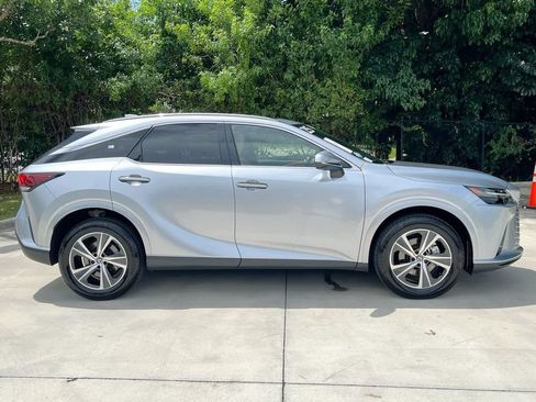 Certified 2025 Lexus RX 350 Premium w/ Accessory Package (Z1) FWD image 8