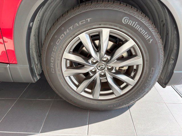 Used 2021 MAZDA CX-9 Touring w/ Touring Premium Package FWD image 4