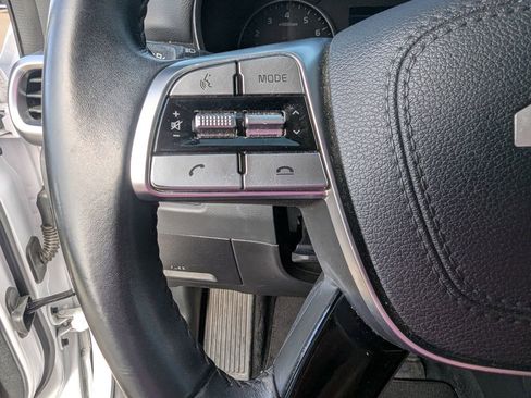 Used 2022 Kia Telluride S image 23