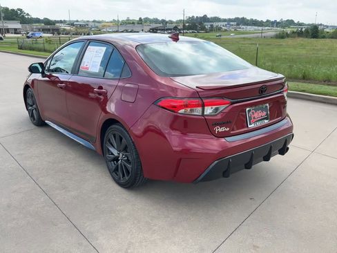 Used 2023 Toyota Corolla SE image 8