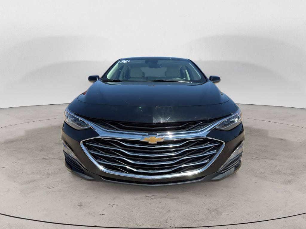 Used 2024 Chevrolet Malibu LT FWD image 4