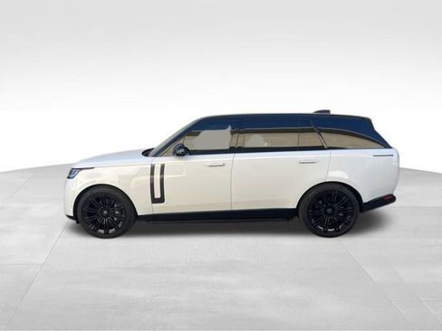 Used 2025 Land Rover Range Rover Long Wheelbase SE image 8