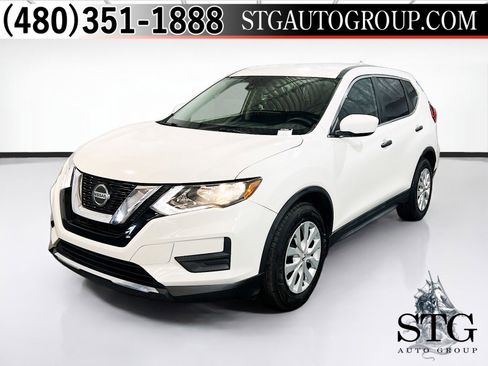 Used 2020 Nissan Rogue S FWD image 1