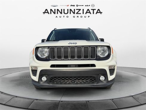 Used 2022 Jeep Renegade Latitude w/ Convenience Group image 8