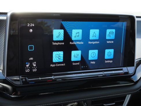 Used 2024 Volkswagen Atlas Cross Sport SEL Premium R-Line AWD/4WD image 23