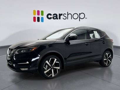 Used 2022 Nissan Rogue Sport SL w/ Premium Package