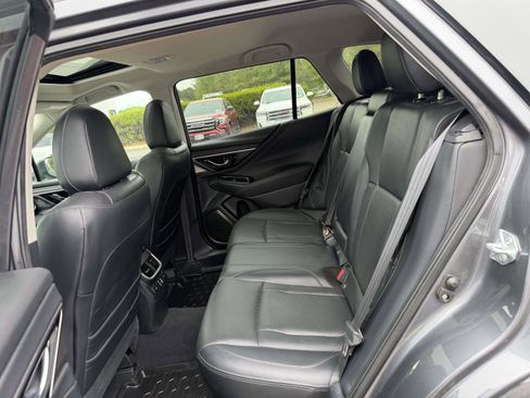 Used 2024 Subaru Outback Touring XT AWD/4WD image 12