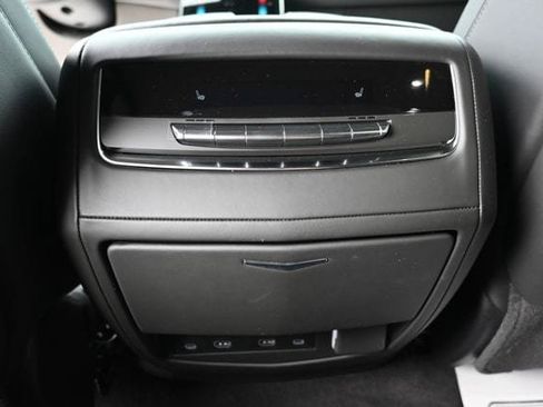 Used 2026 Cadillac Escalade V AWD/4WD image 30