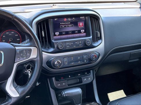 Used 2015 GMC Canyon SLT AWD/4WD image 7