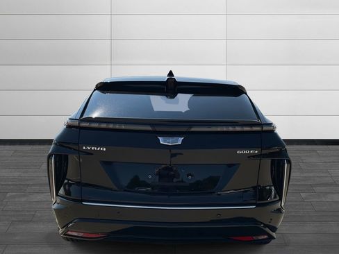 New 2026 Cadillac Lyriq Luxury image 4