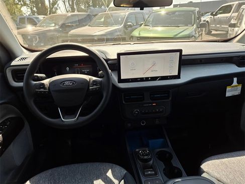 New 2025 Ford Maverick XLT w/ XLT Luxury Package image 10