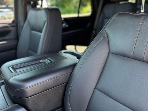 Used 2023 Chevrolet Tahoe RST w/ Luxury Package AWD/4WD image 40