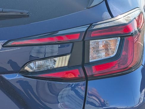 Used 2024 Subaru Crosstrek 2.0i image 17