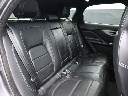 Used 2020 Jaguar F-PACE S image 24