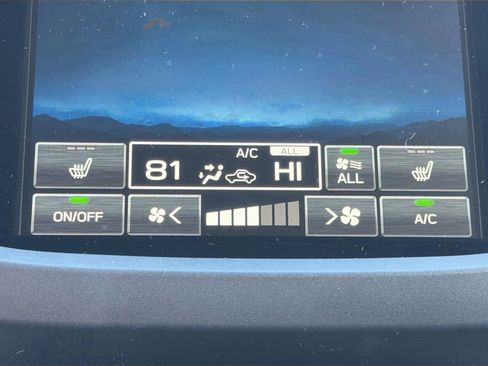 Certified 2026 Subaru Forester Premium AWD/4WD image 34